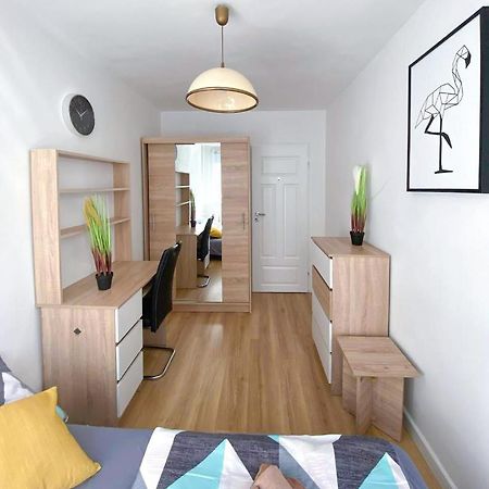 Bright Room №2 Grzybowska 9 Varsovia Exterior foto